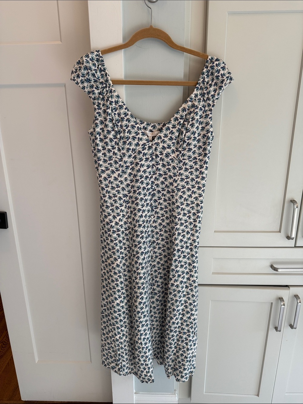 Wayf White Dress with Blue Floral Print - Picture 2 of 8